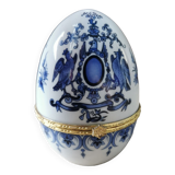 Porcelain egg