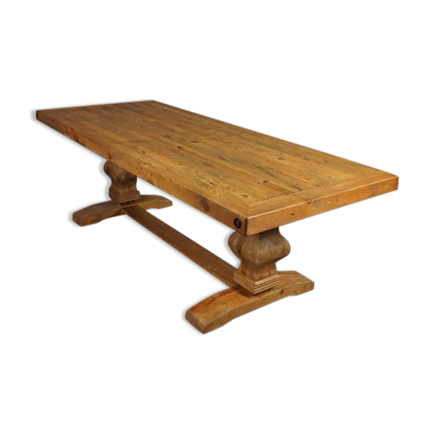 Robust speaking monastery table