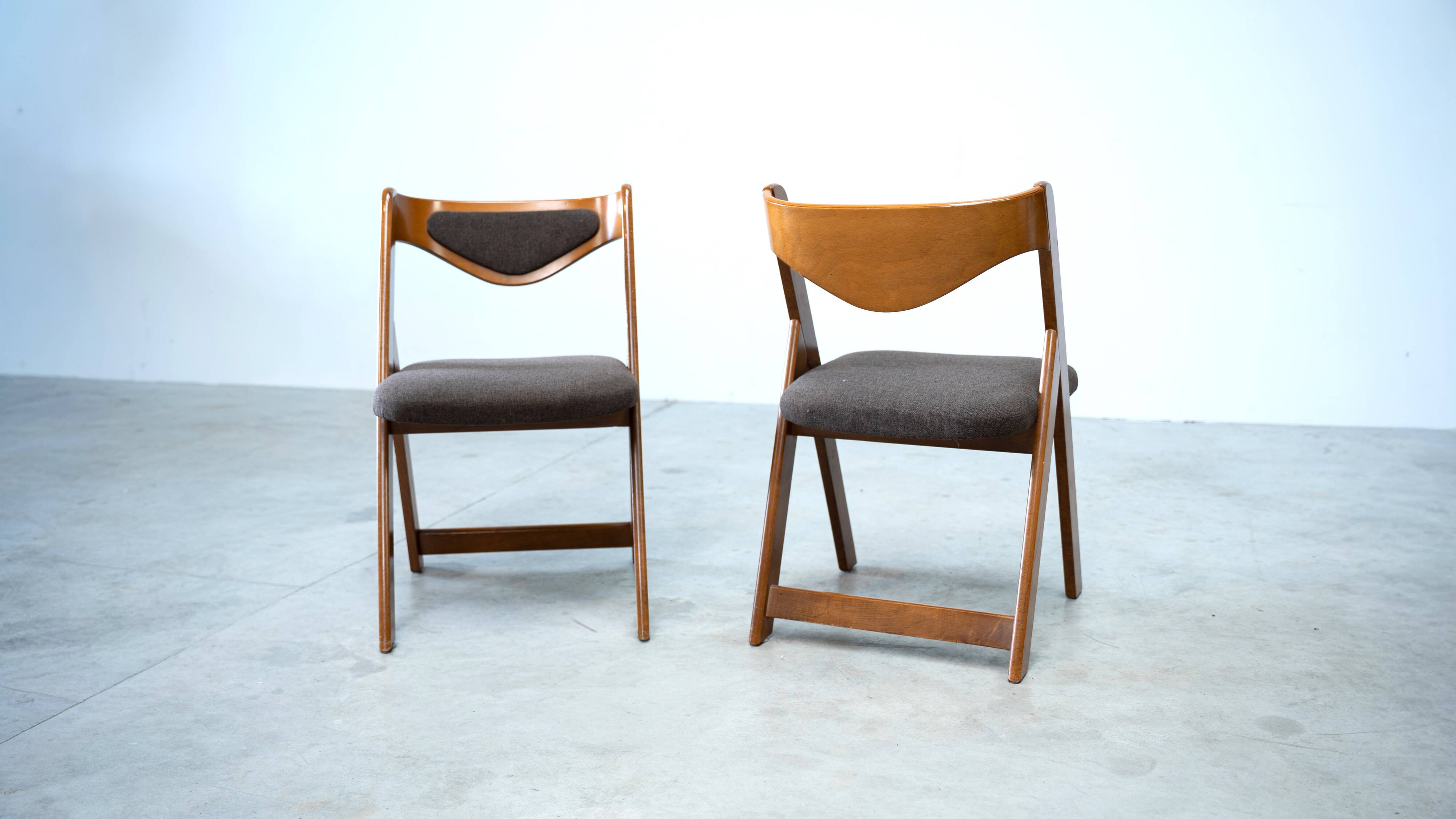 Set of six sculptural Italian dining chairs