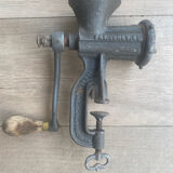 Meat grinder