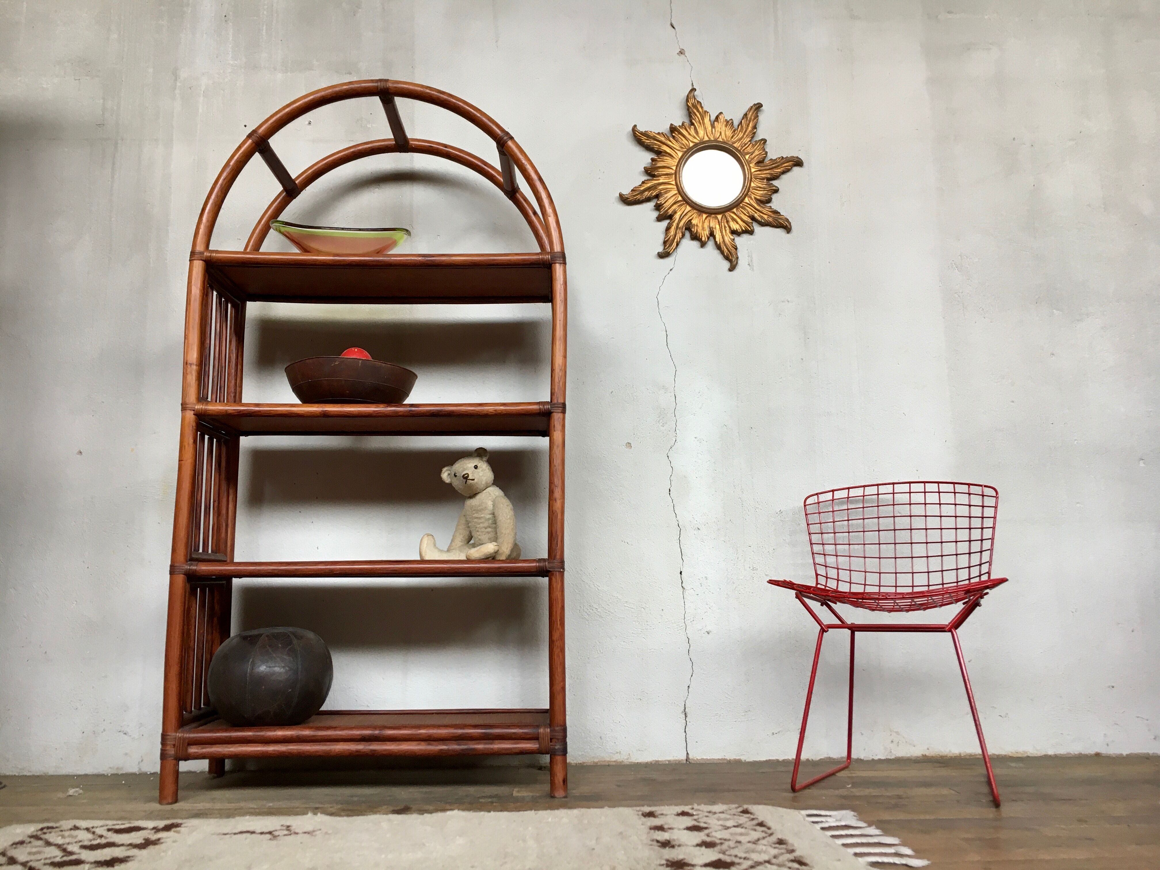 Etagère bibliothèque en rotin osier bambou naturel ancien 1950