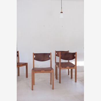 Series of 4 chairs "Maison Regain"