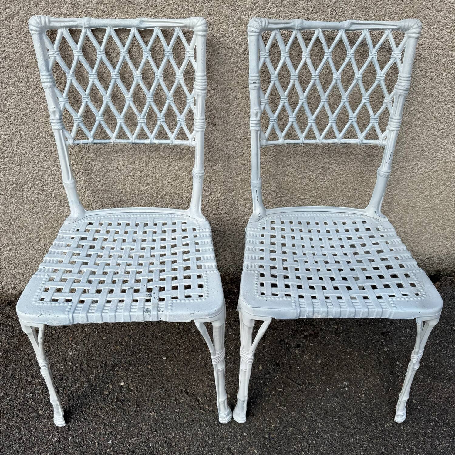 Paire de chaises en fonte d’aluminium décor bambou, Espagne 1960