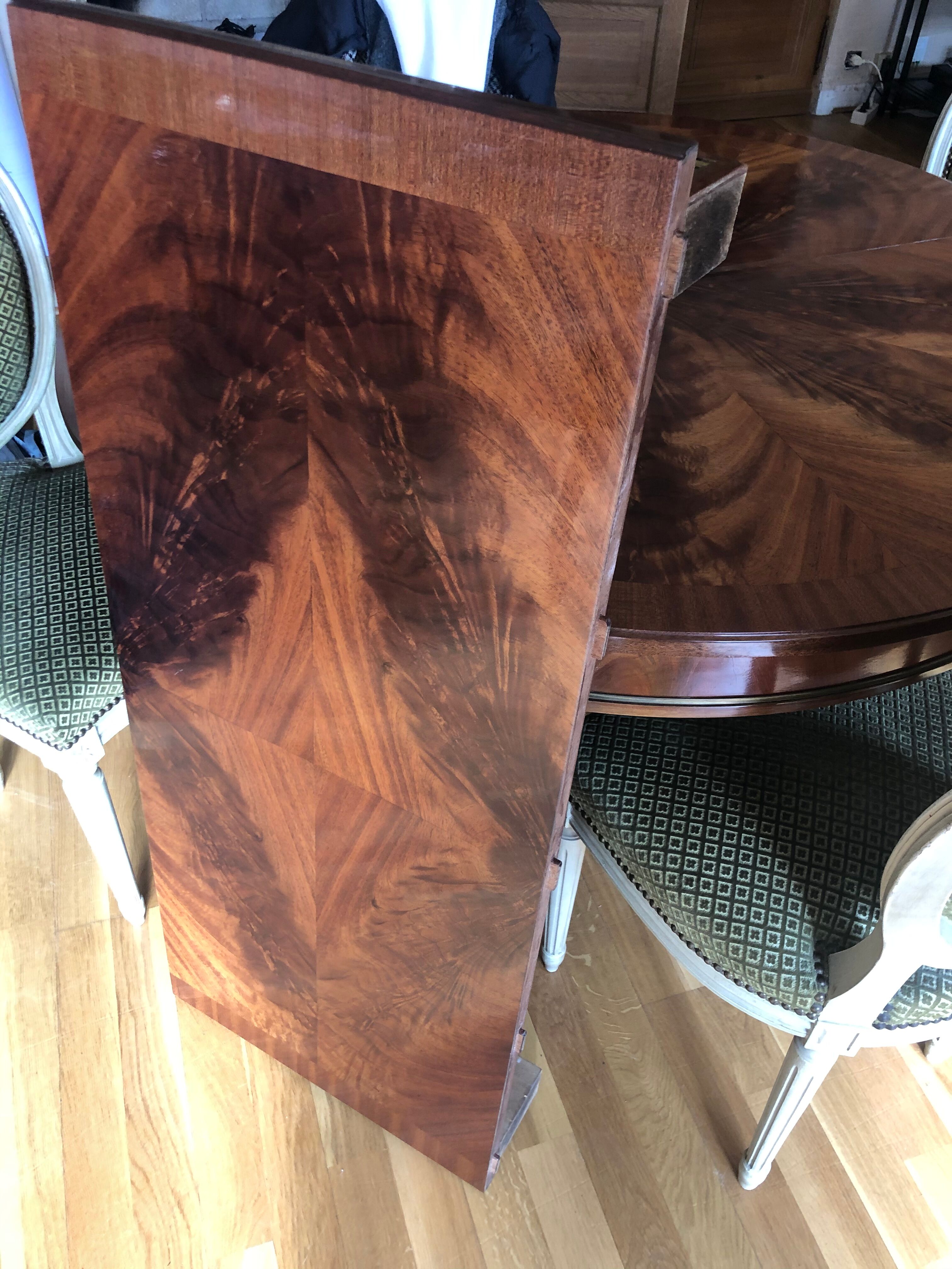 Louis XVI-style dining table