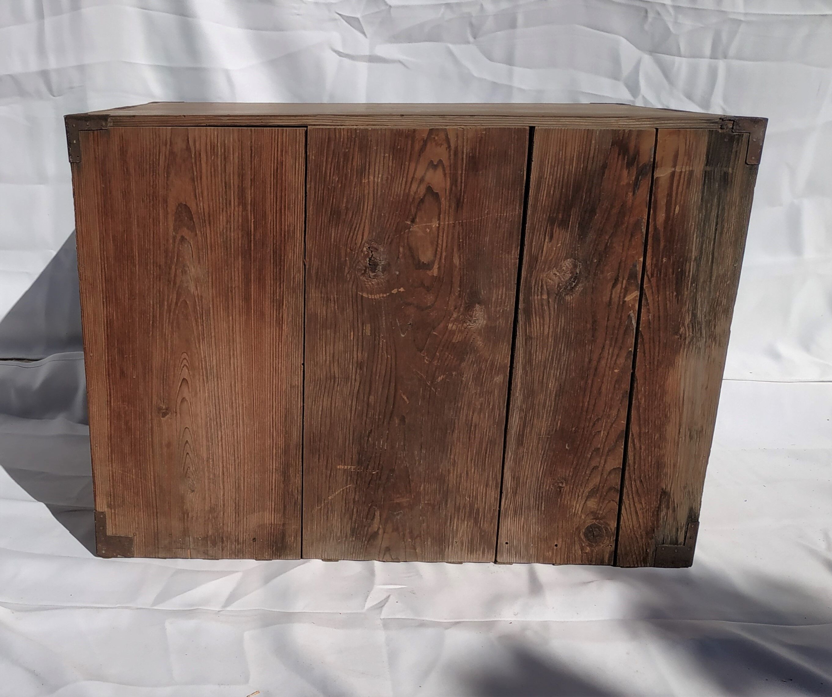 Bottom box Japan 19th second half 19th