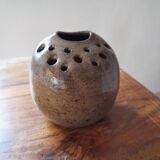 Ceramic flower vase from the 1970s.