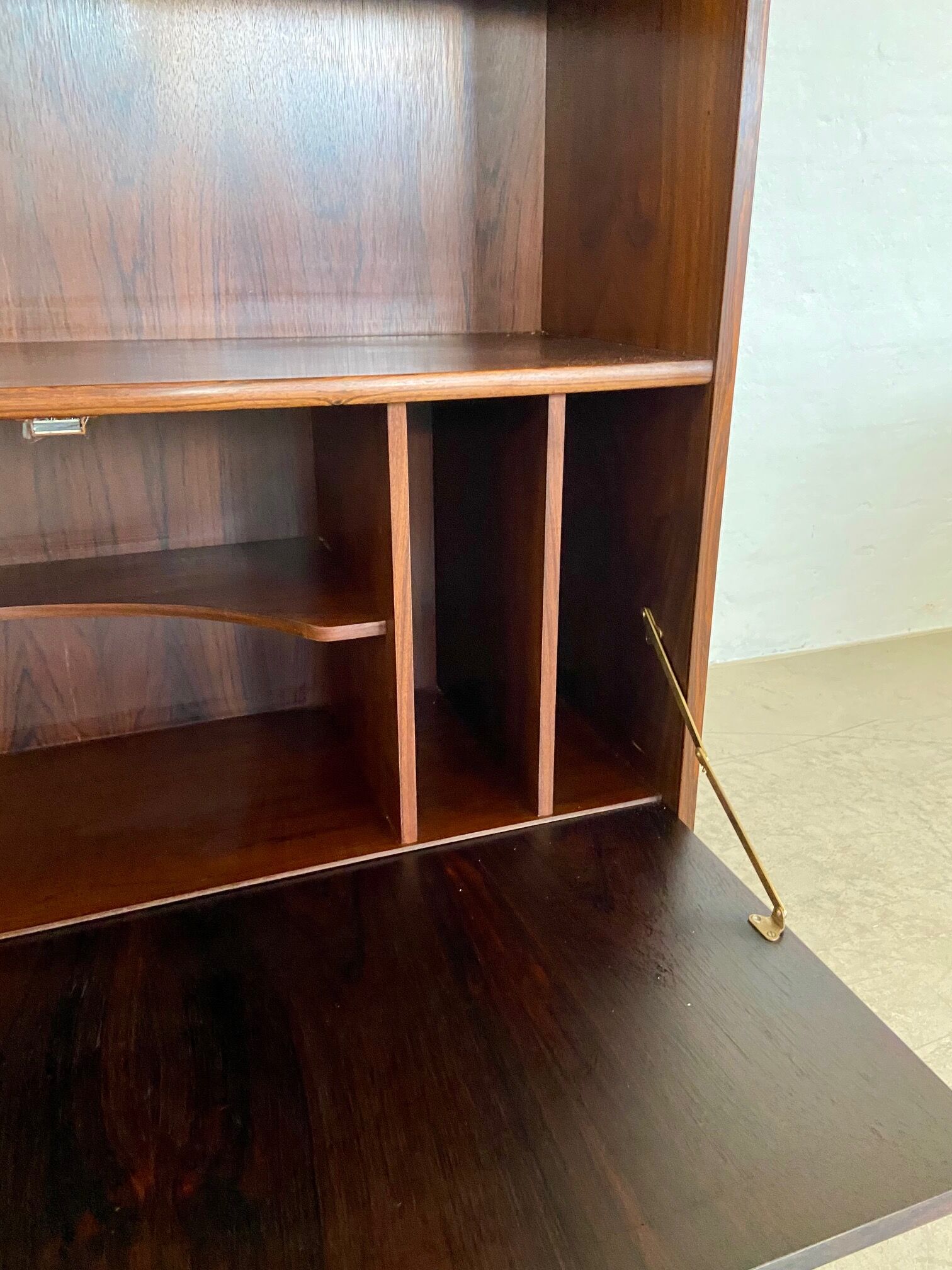 Danish vintage bookshelf in rosewood – around 1965