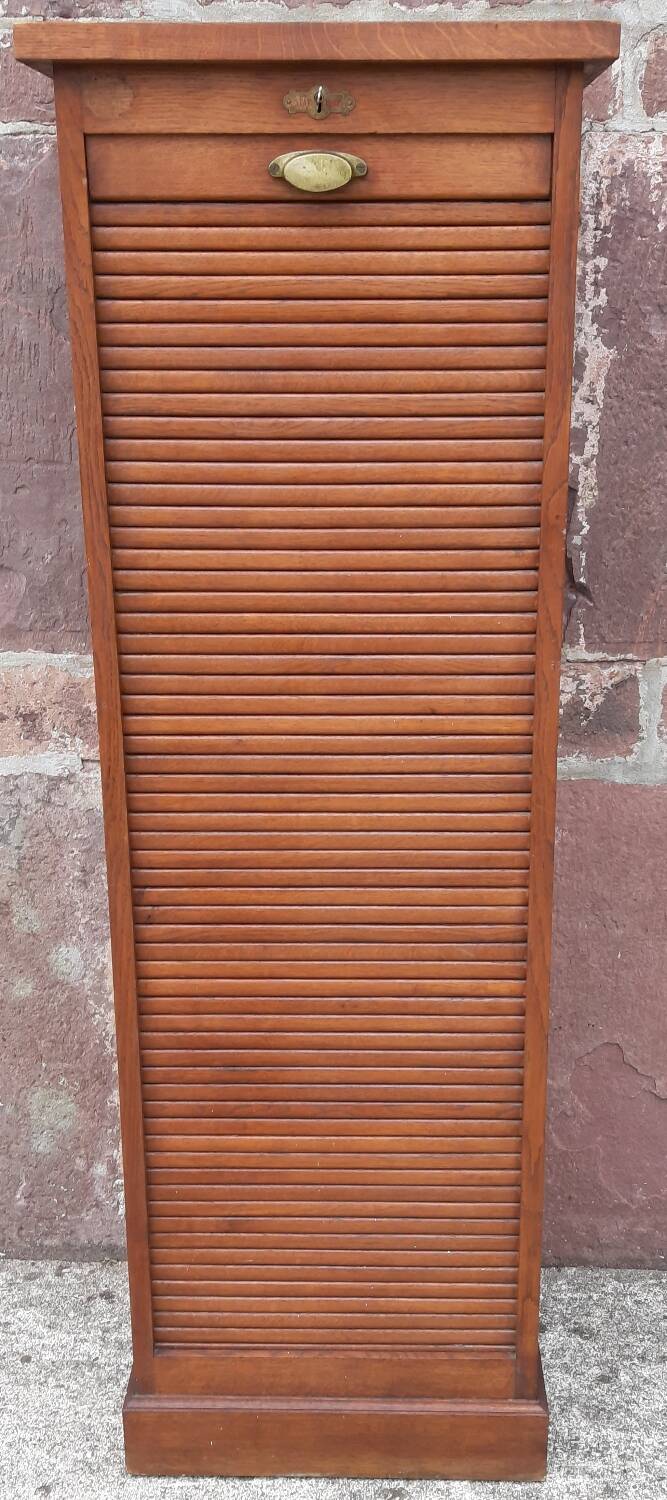 “Star Paris” curtain folder