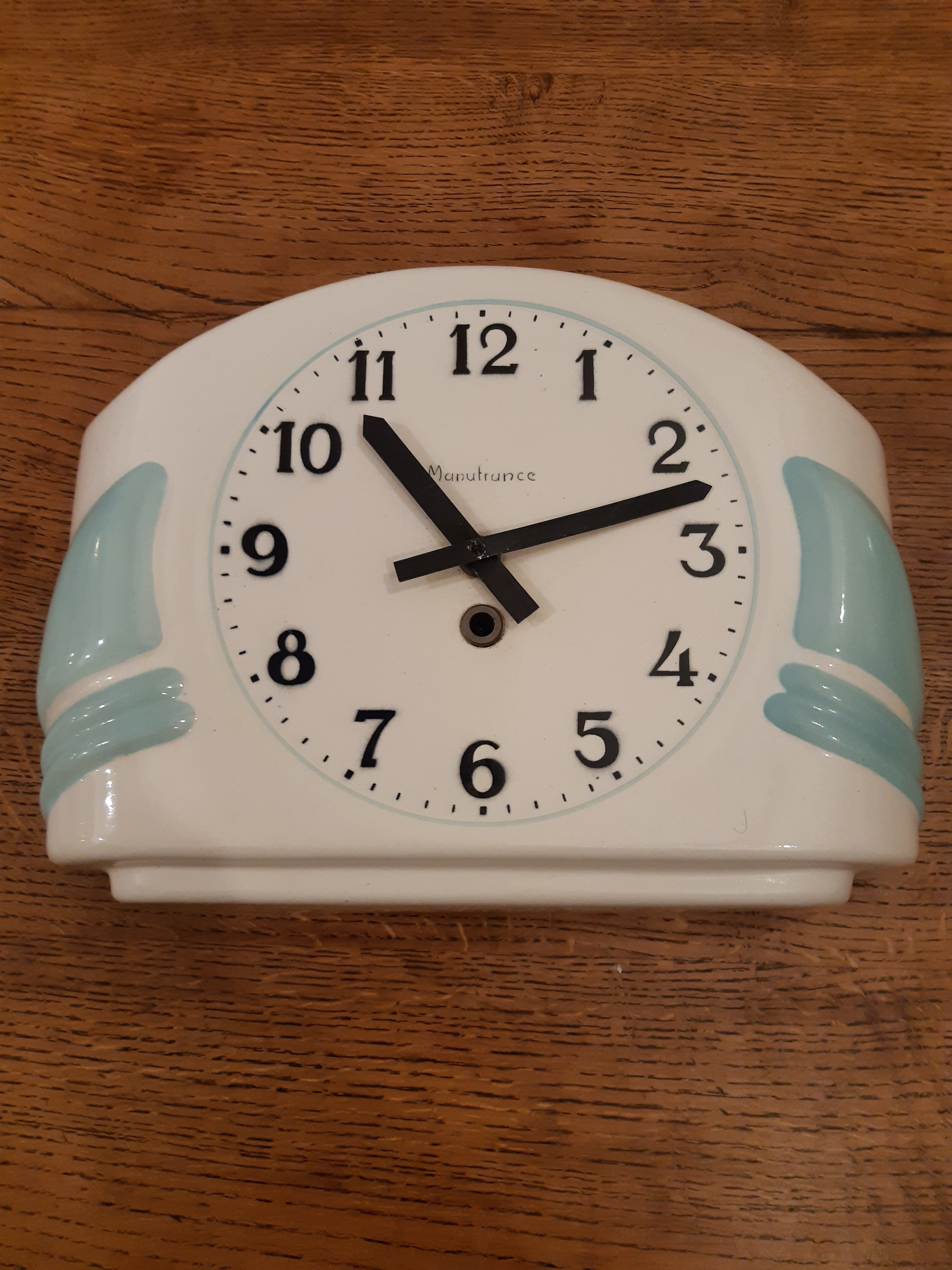 Ceramic manufrance clock