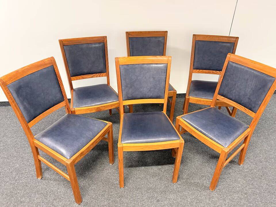 Vintage Set of 6 Solid Wood & Leather Chairs – FOLRM 75 by Andreas Hansen (Price is for 6)