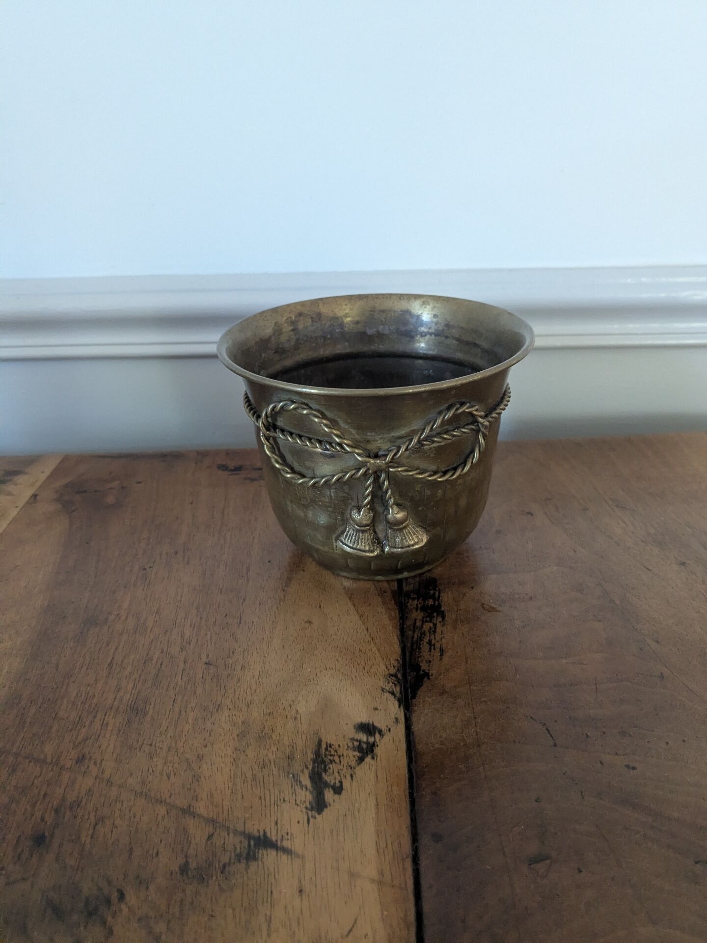 Cache pot en laiton