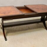 Regency Coffee Table with Extendable Pulls