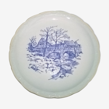 Blue plate, country and river décor, vintage