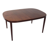 Table ovale, recouverte de placage de palissandre, années 70