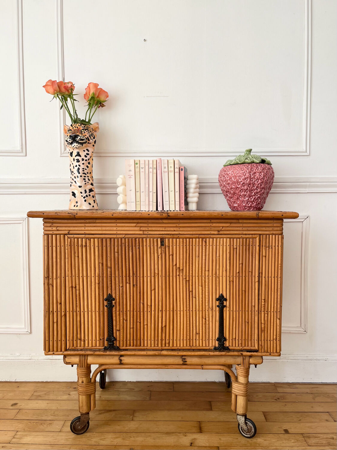 Vintage rattan bar furniture