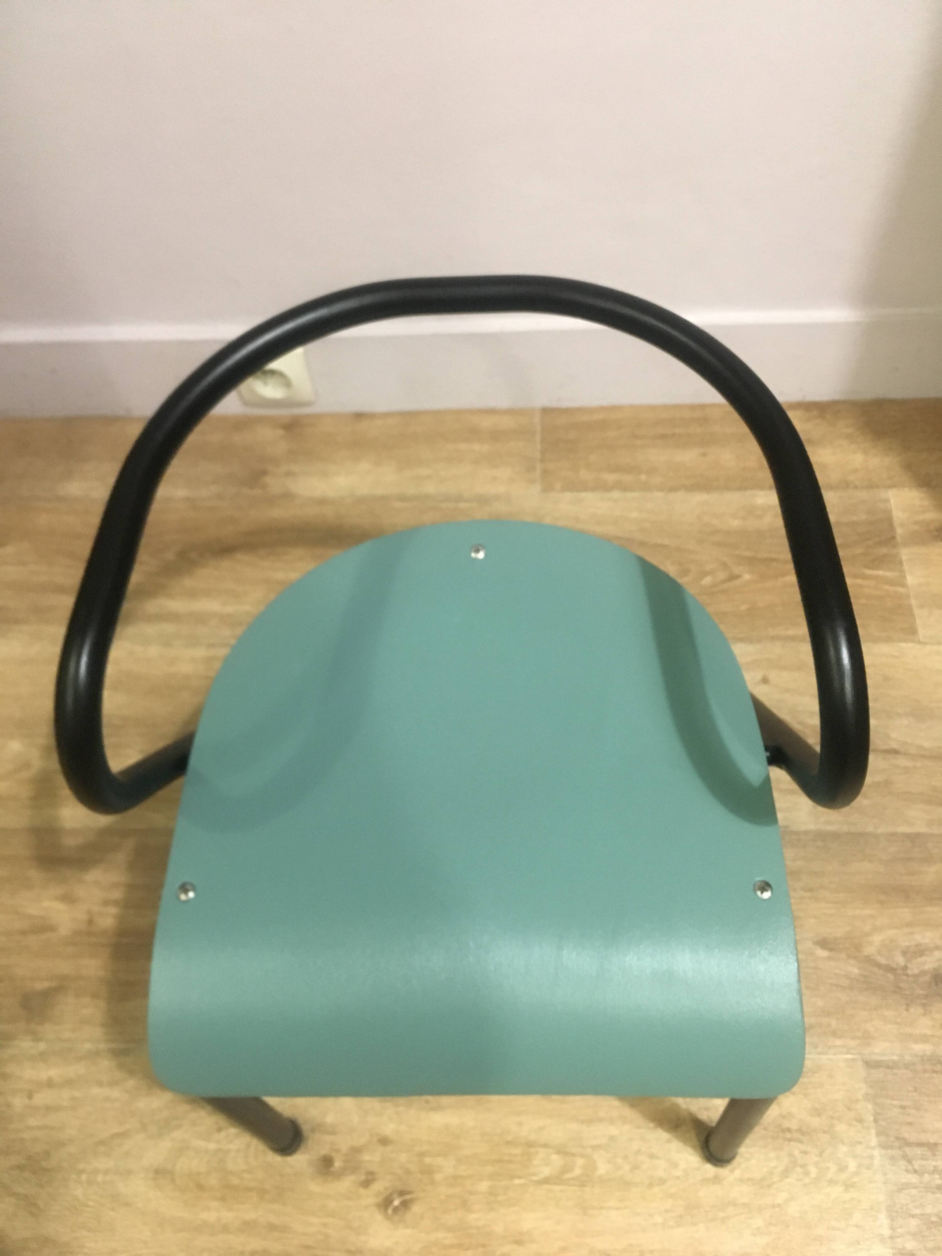 Mullca children's chair