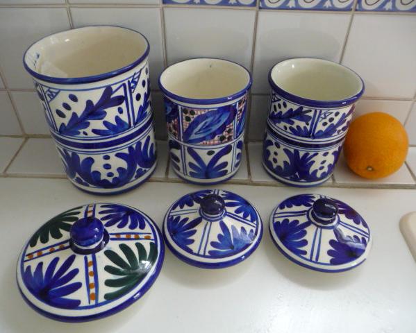 Ceramic spice pots