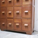 Meuble de métier vintage à tiroirs