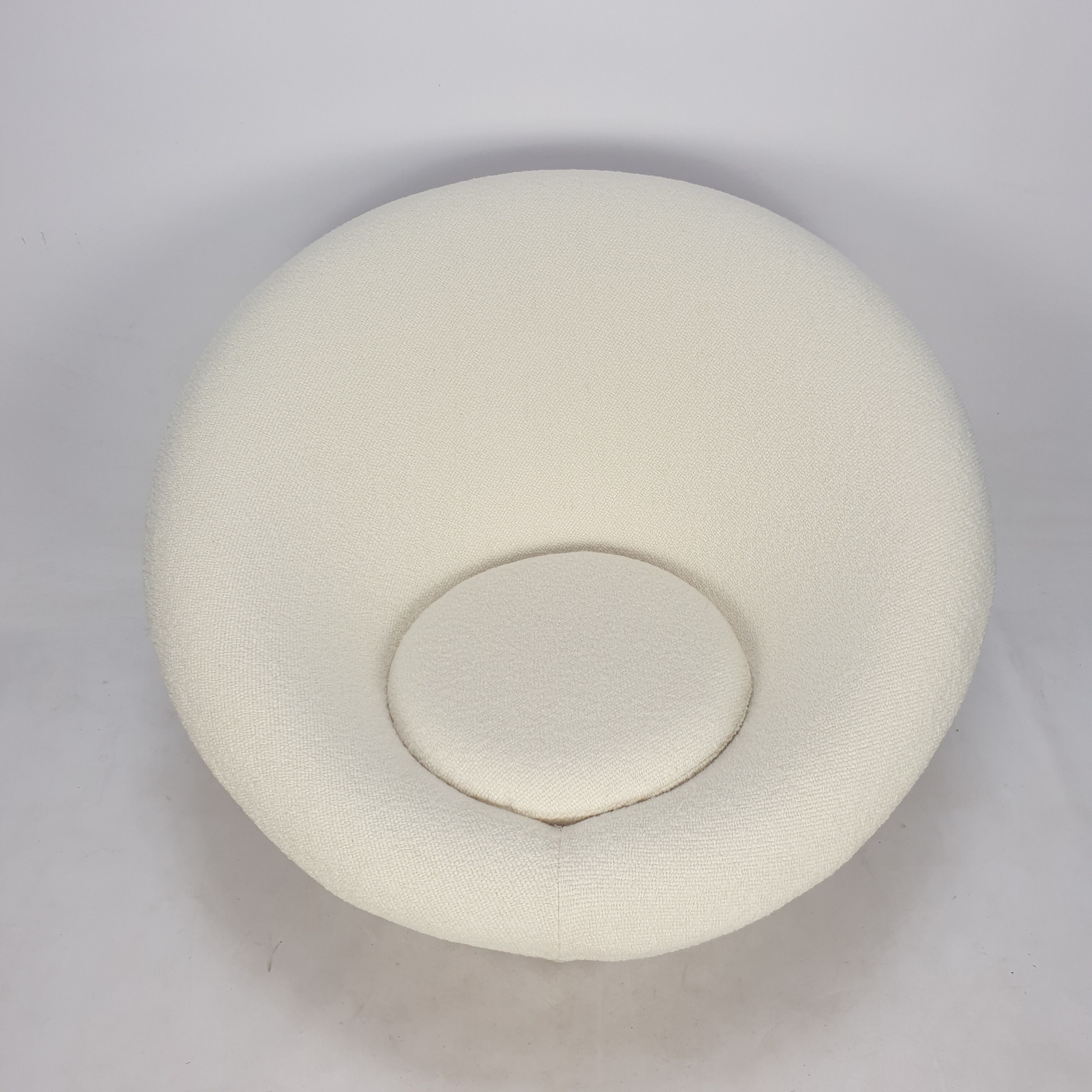 Mushroom Armchair by Pierre Paulin for Artifort