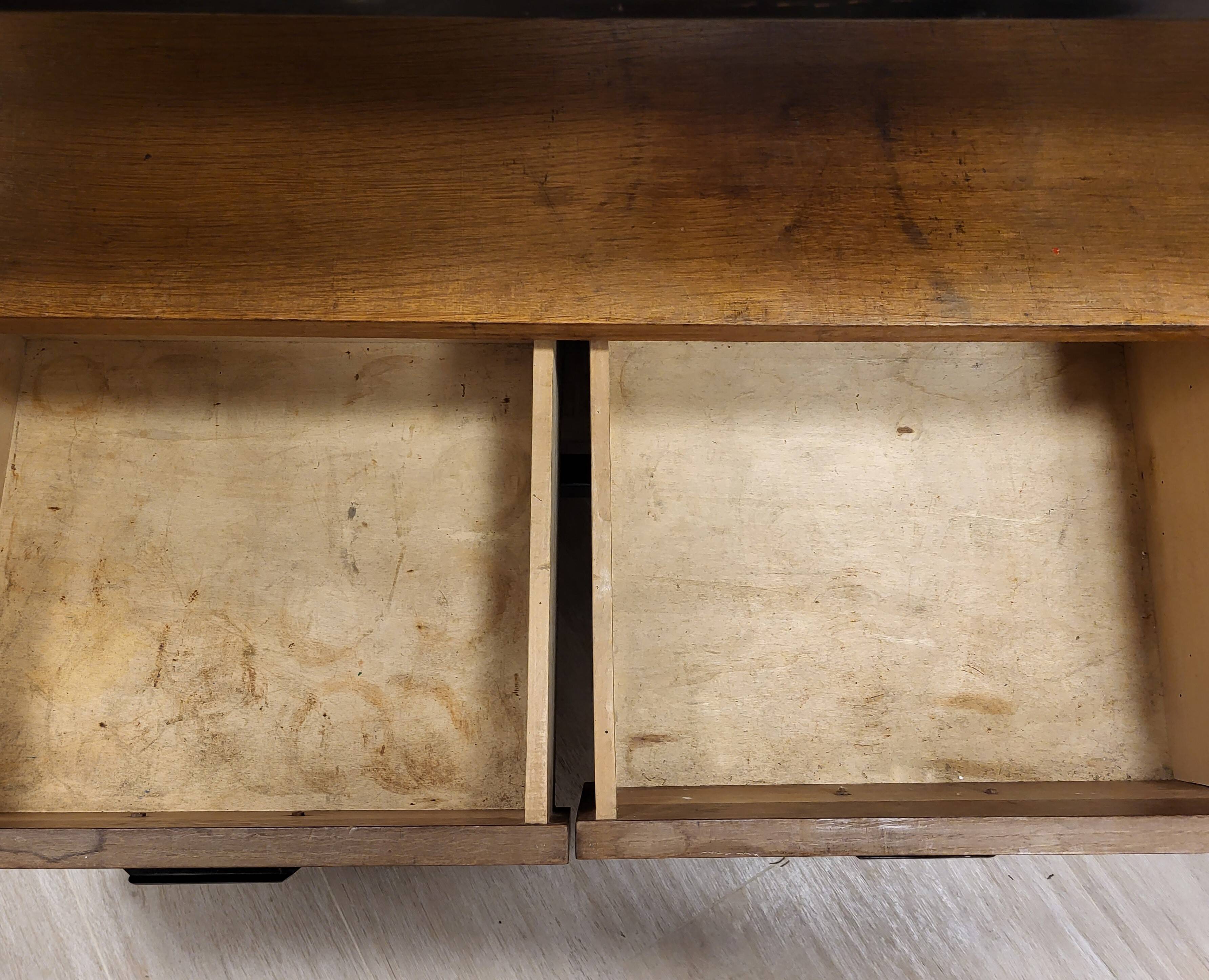 Gabinete, large apparador, madera de tea, Scandinavian design, 50's