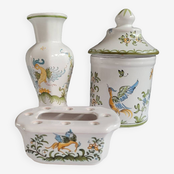 Pot, vase, flower stand Moustier