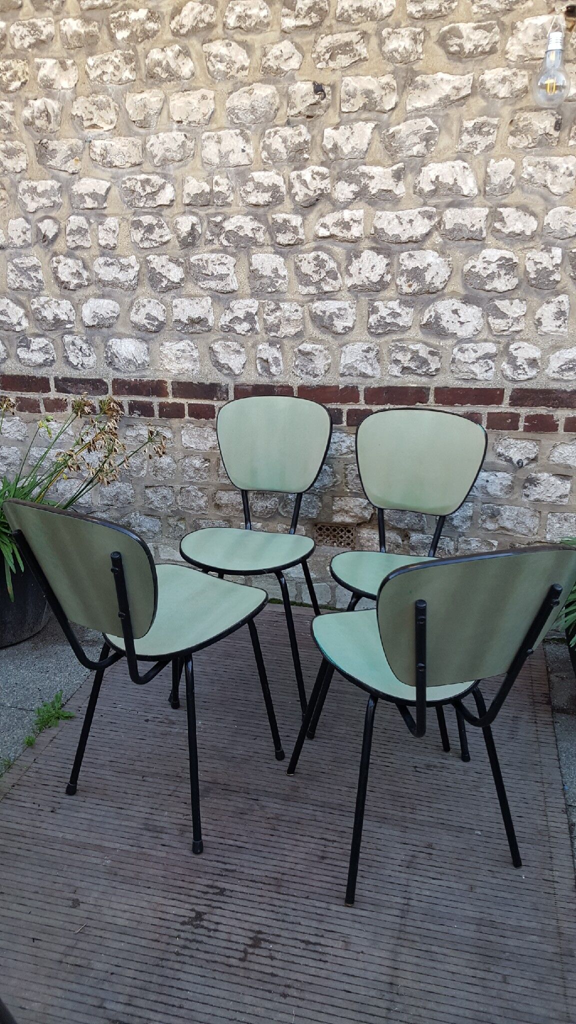 Série de 4 chaises des années 70