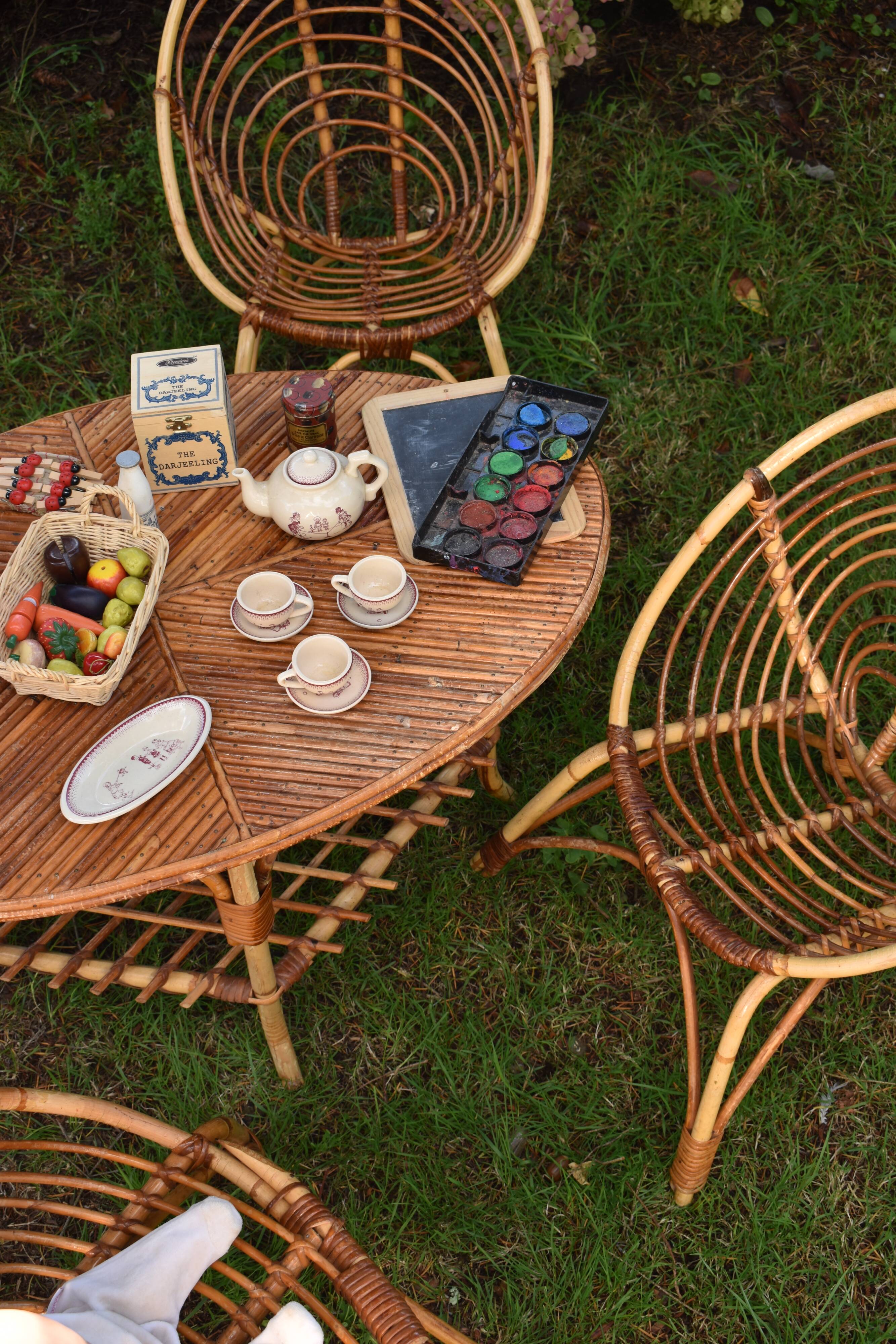 Vintage rattan living room for children 70s