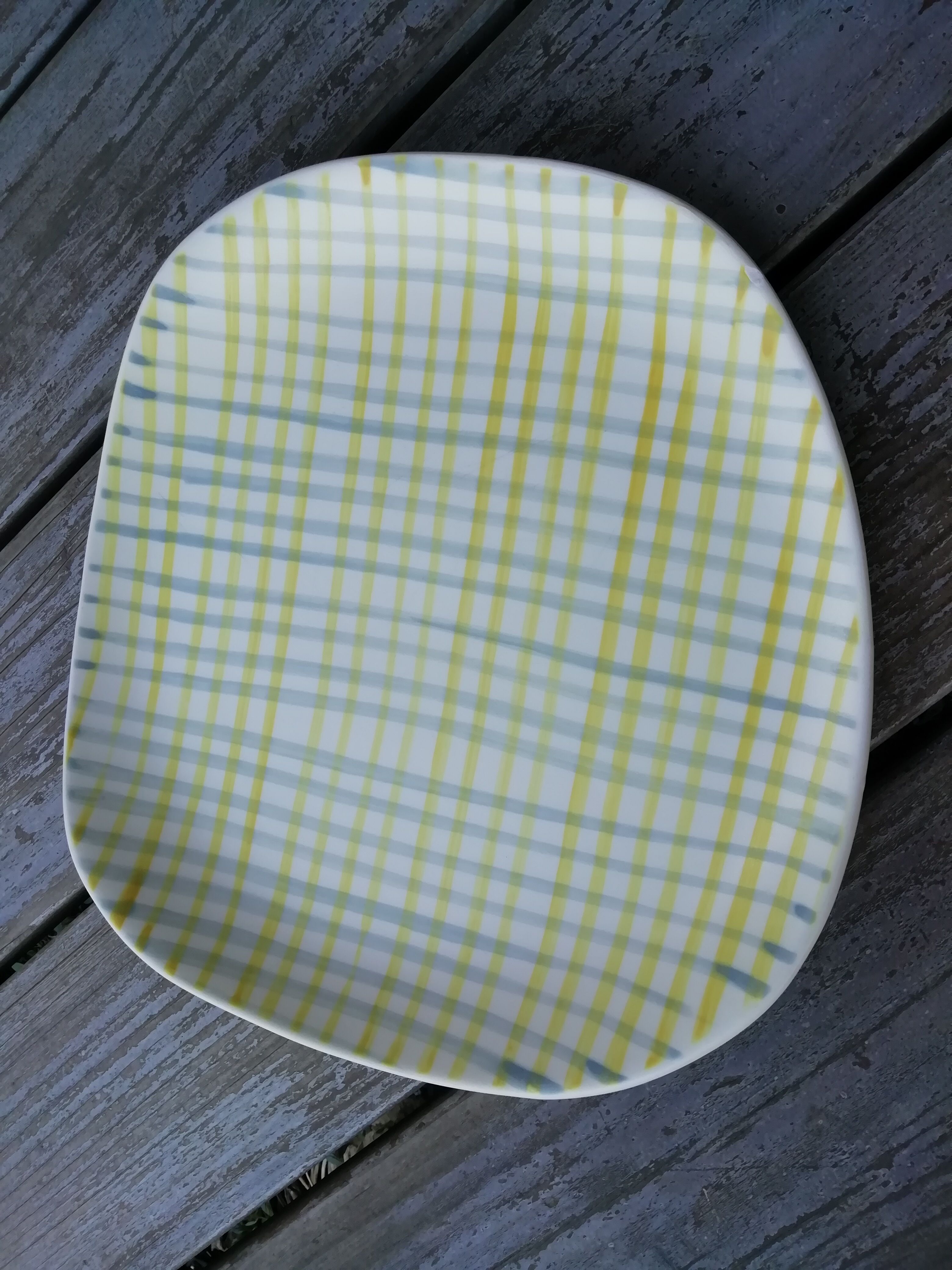 Flat saline organic form