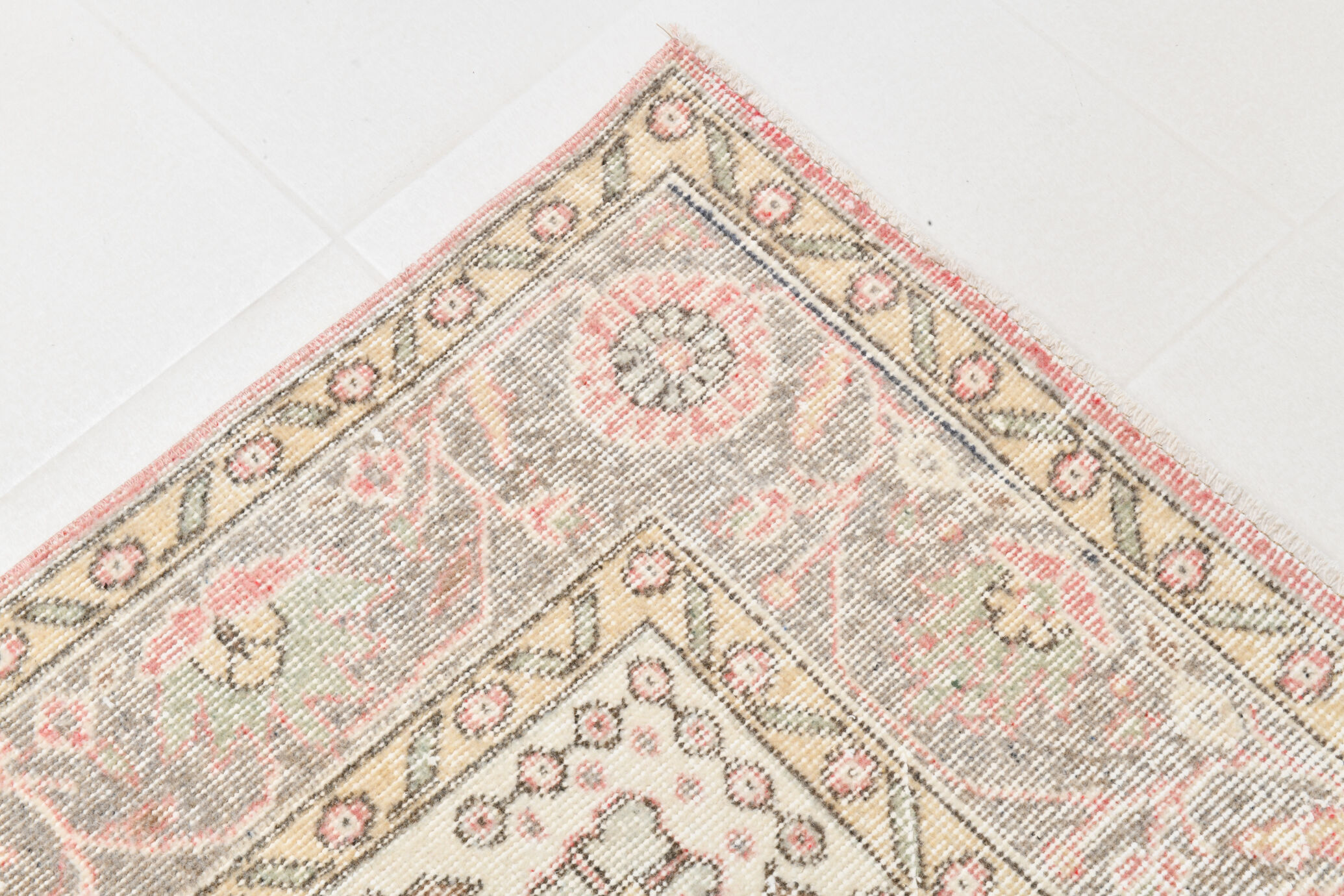 6x10 Pale Red Persian Rug, 189x304Cm