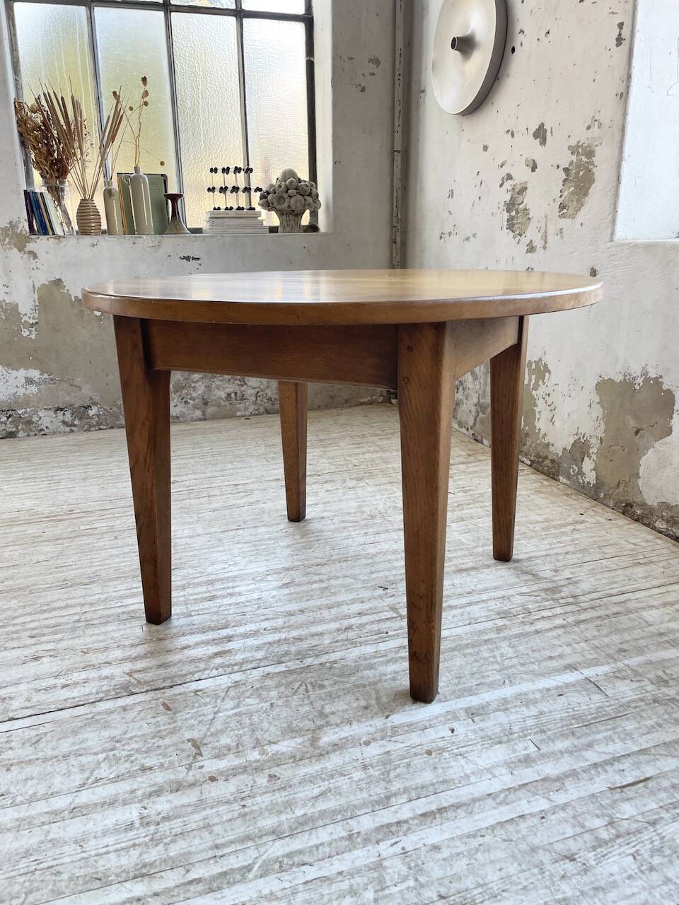 1950s round oak table