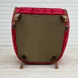 Années 1960, design danois, fauteuil en tissu rouge cerise, très bon état d’origine.