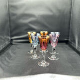 6 verres à liqueurs couleur en cristal