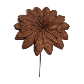 Wrought iron flower / garden decoration