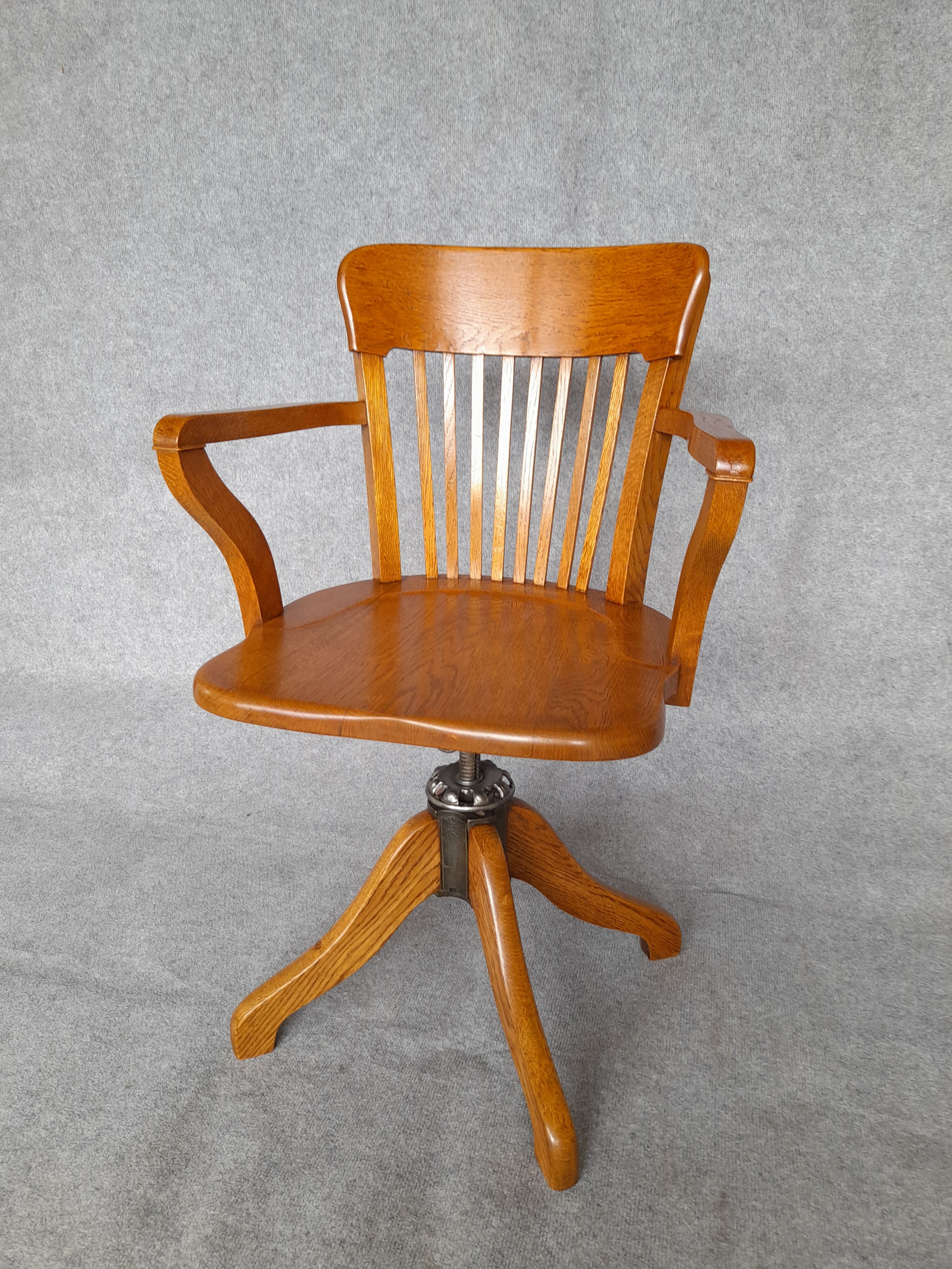 1940 american rotating desk chair