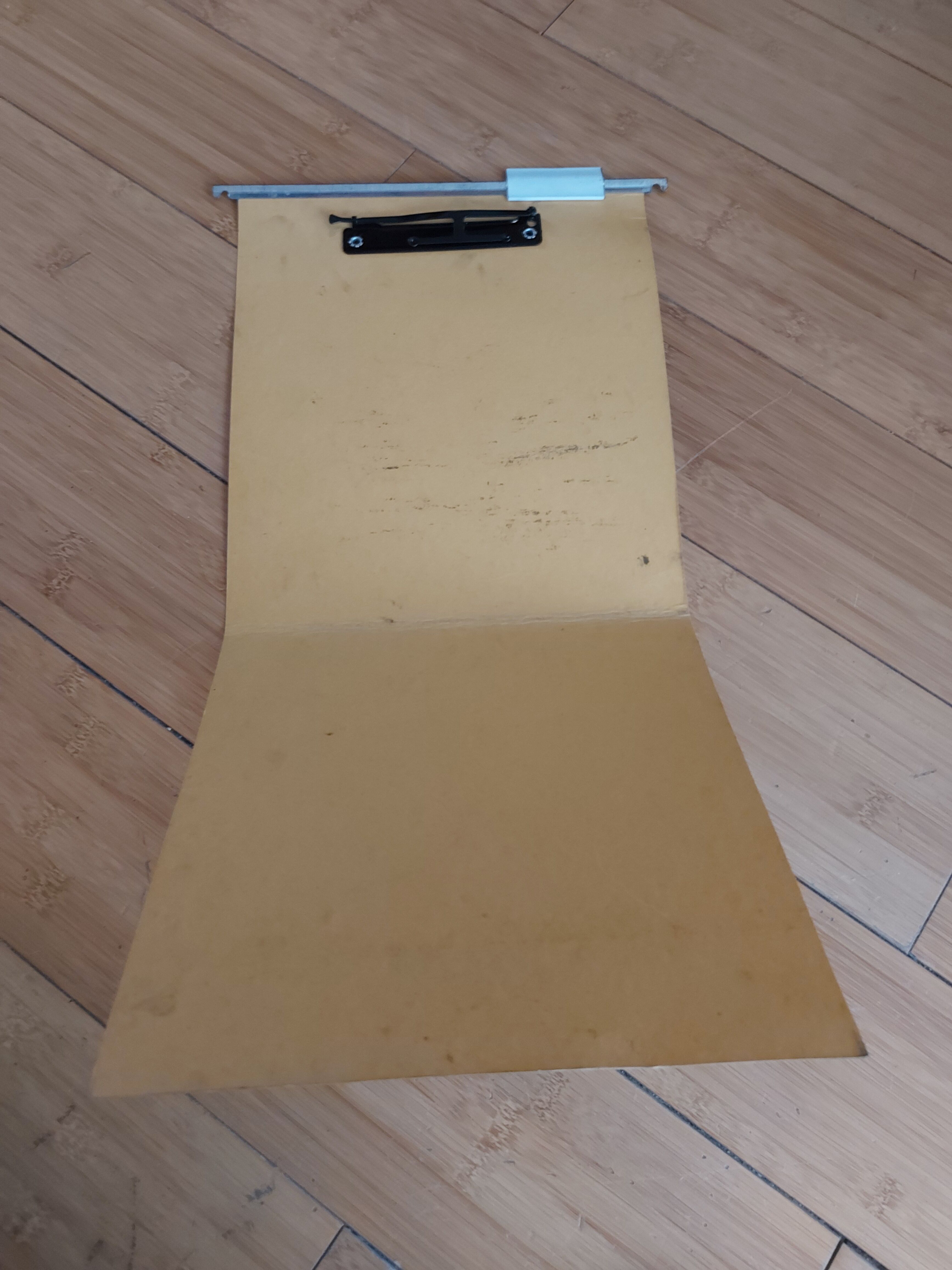 60-year-old metal storage box suspended folders 30x56X20 cm