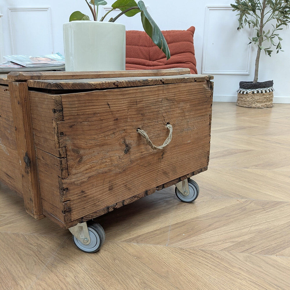 Table basse coffre vintage