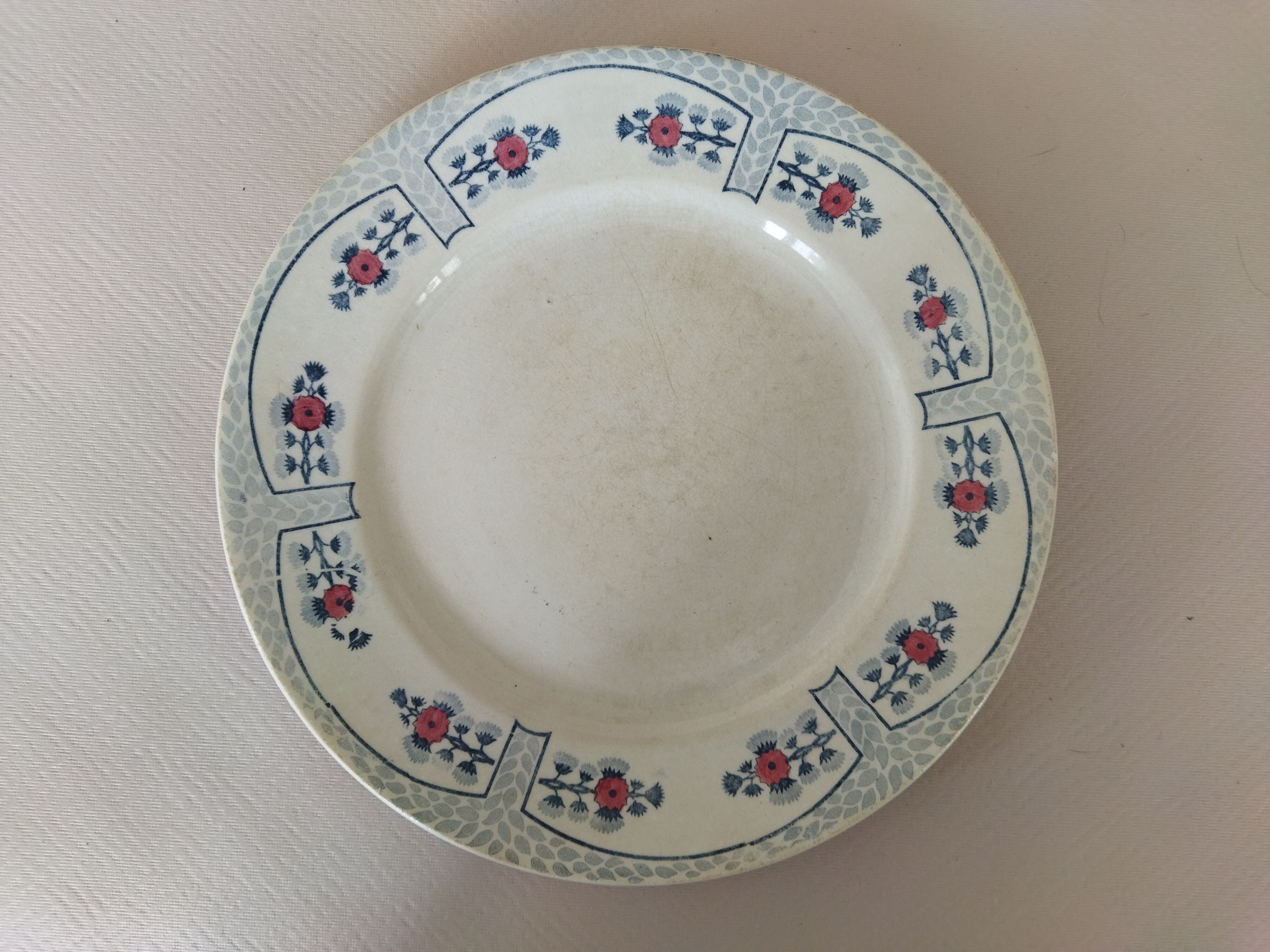 Creil Montereau flat plate, Toledo model