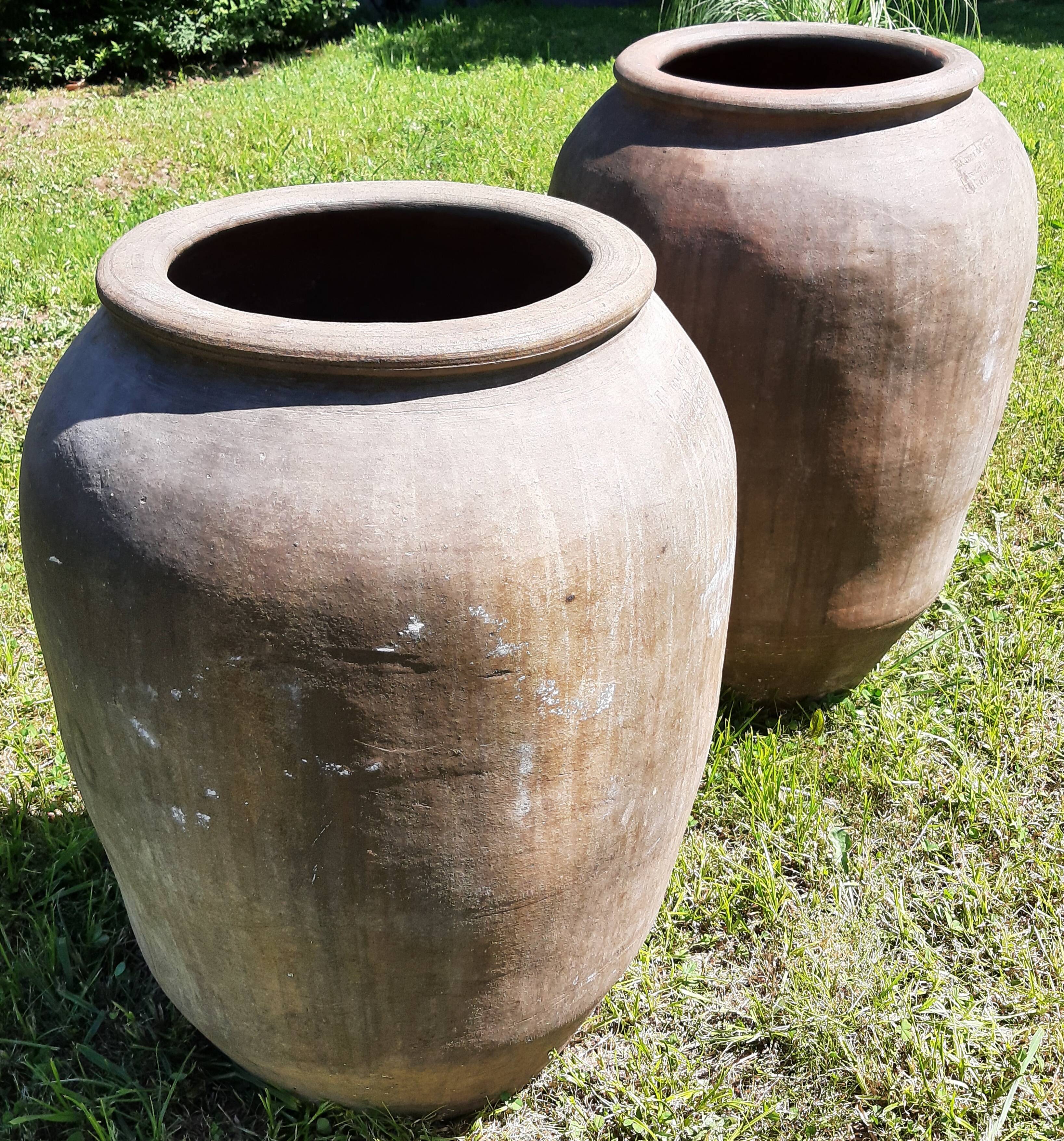 Pair of olive oil jars (or "tinajas"), Spain, 19th century