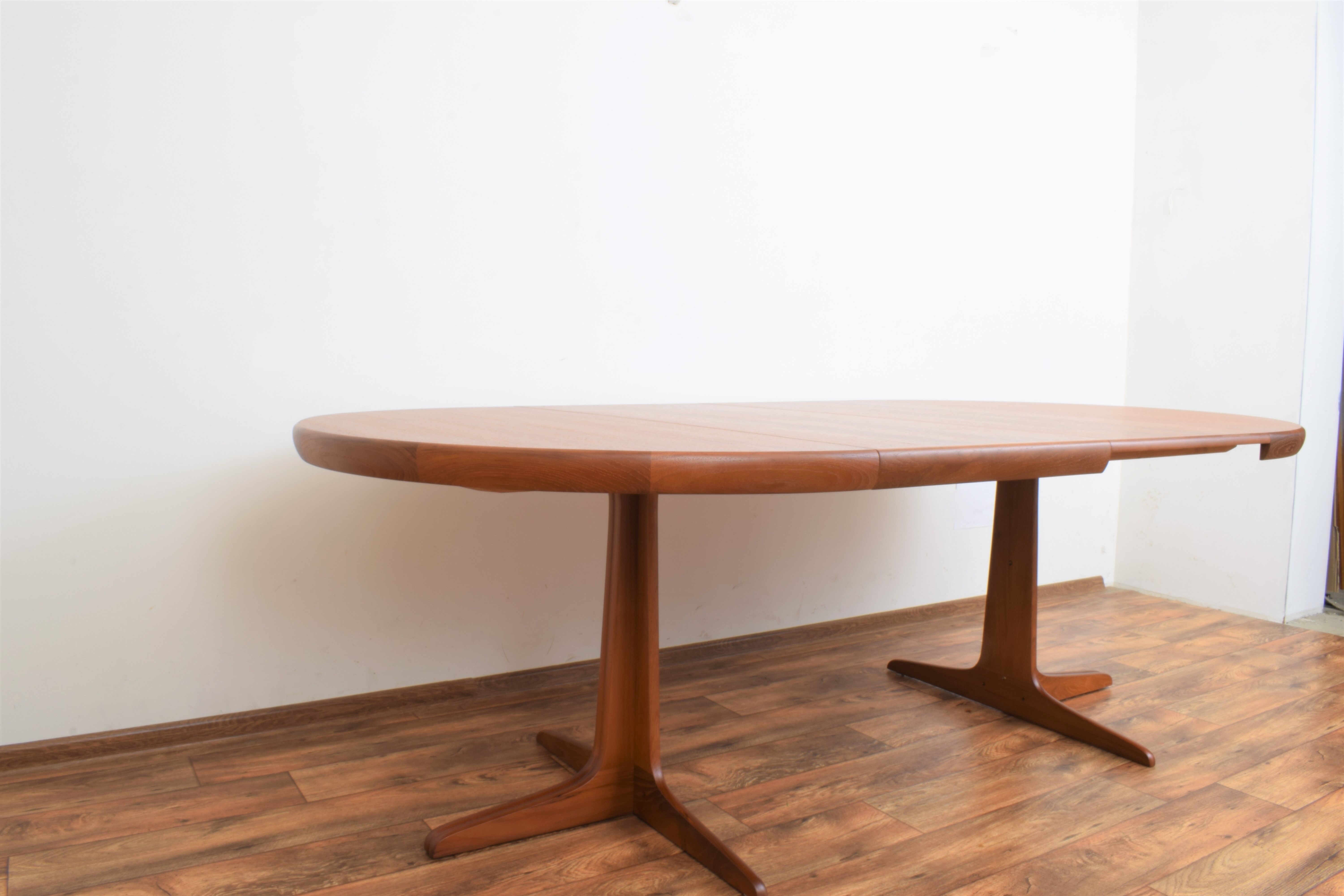 Teak extendable dining table from VV Møbler Spøttrup, 1960
