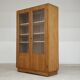 Armoire d'école vitrée en chêne 1960