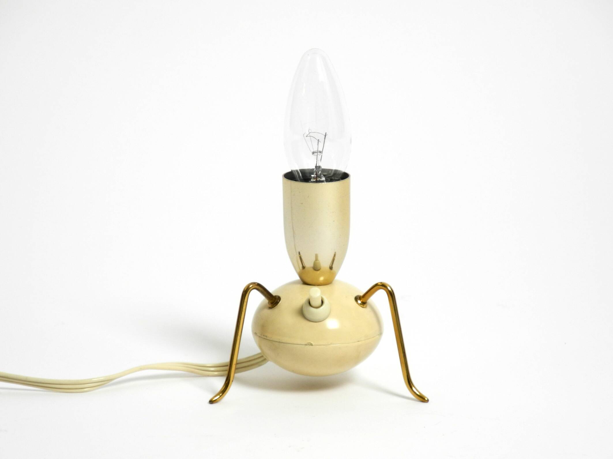 Beautiful very rare original Mid Century Modern brass tripod table lamp