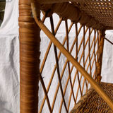 Wicker shelf