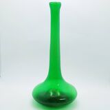 Grand vase à bourgeons en verre vert