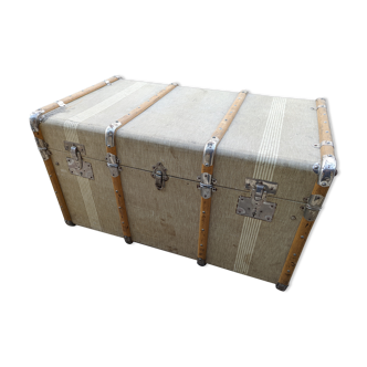 Vintage SNCF storage trunk