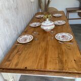 Large shabby chic table
