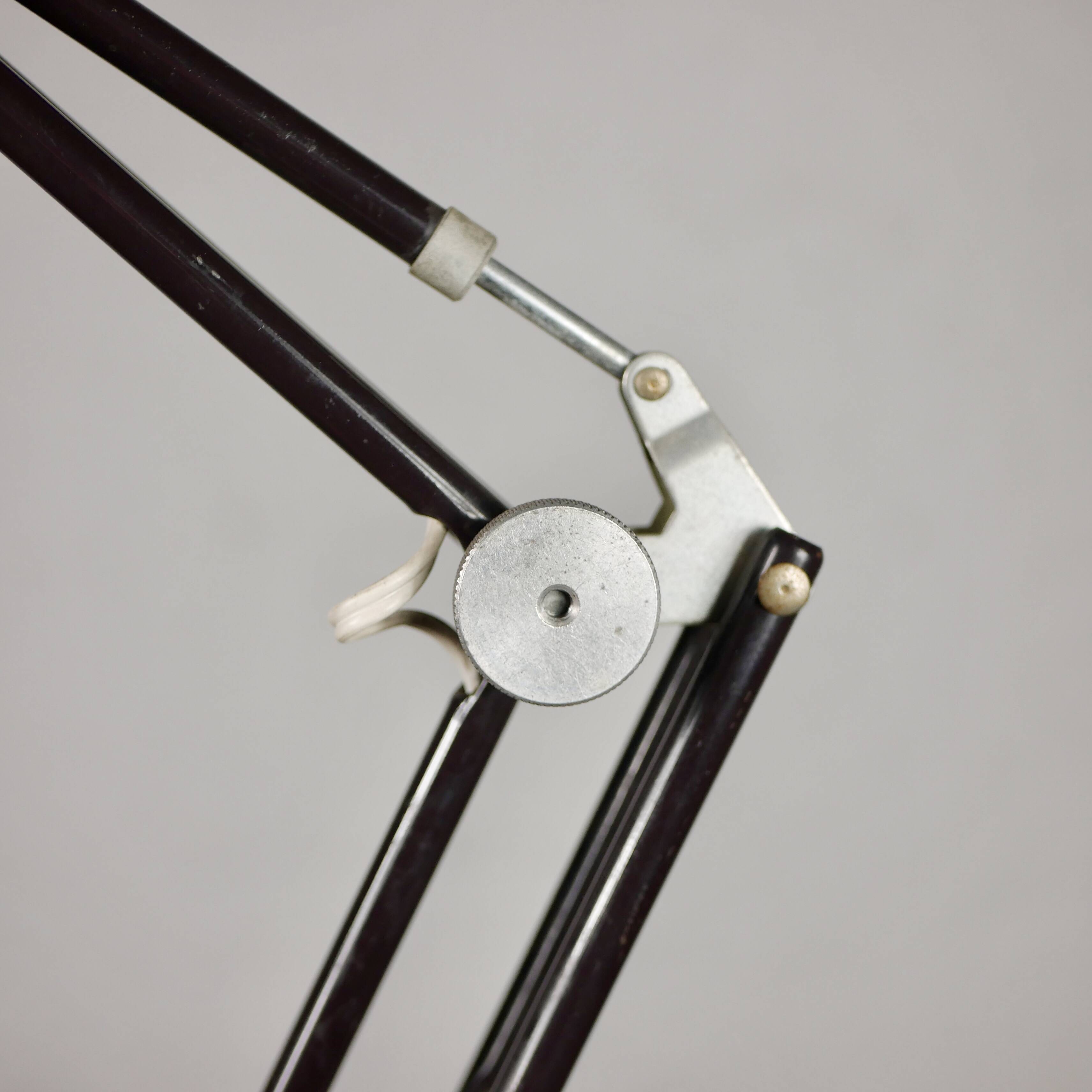 Articulated desk lamp from the 70s