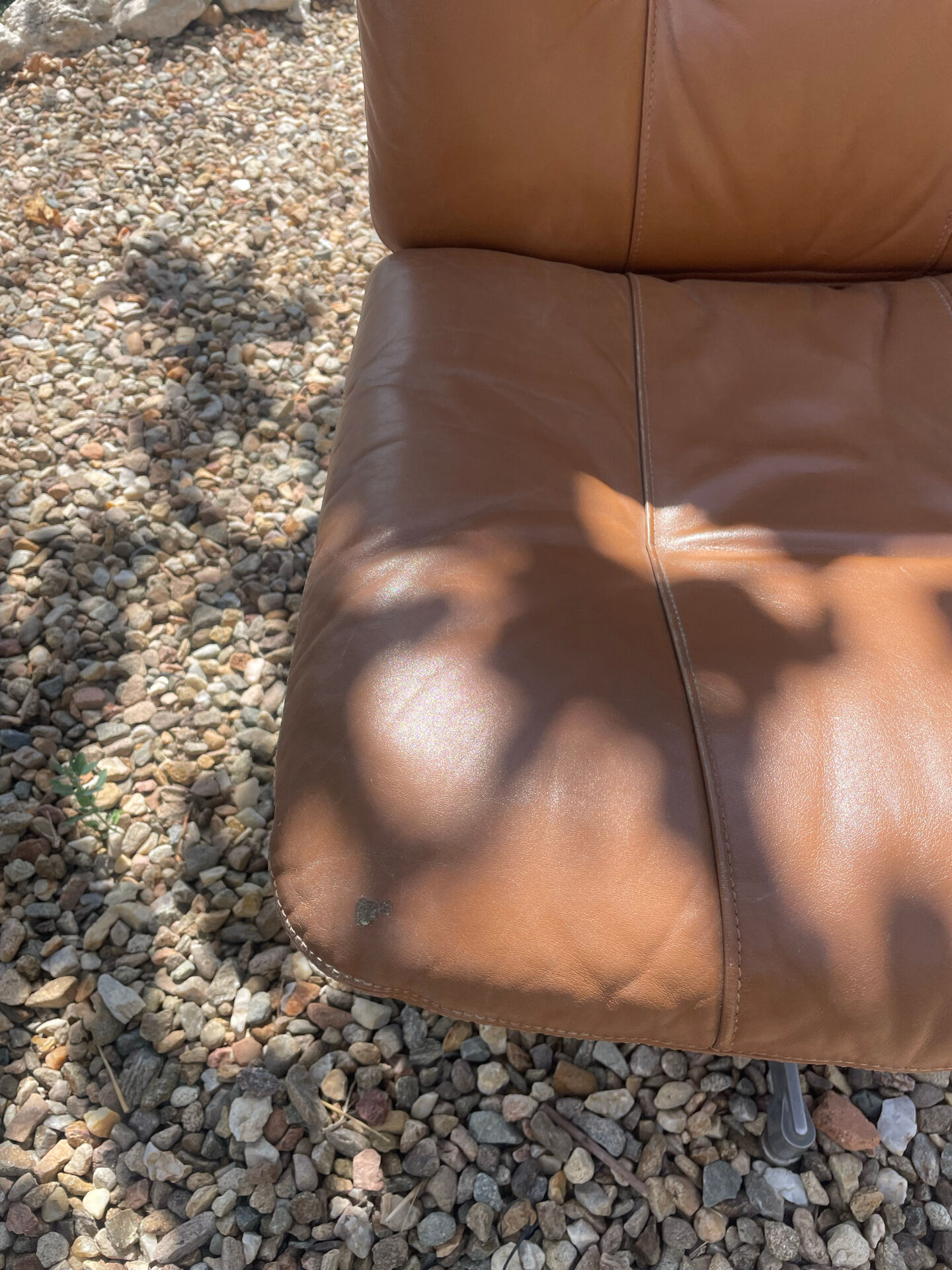 Pair of swivel armchairs in cognac leather – 1970s