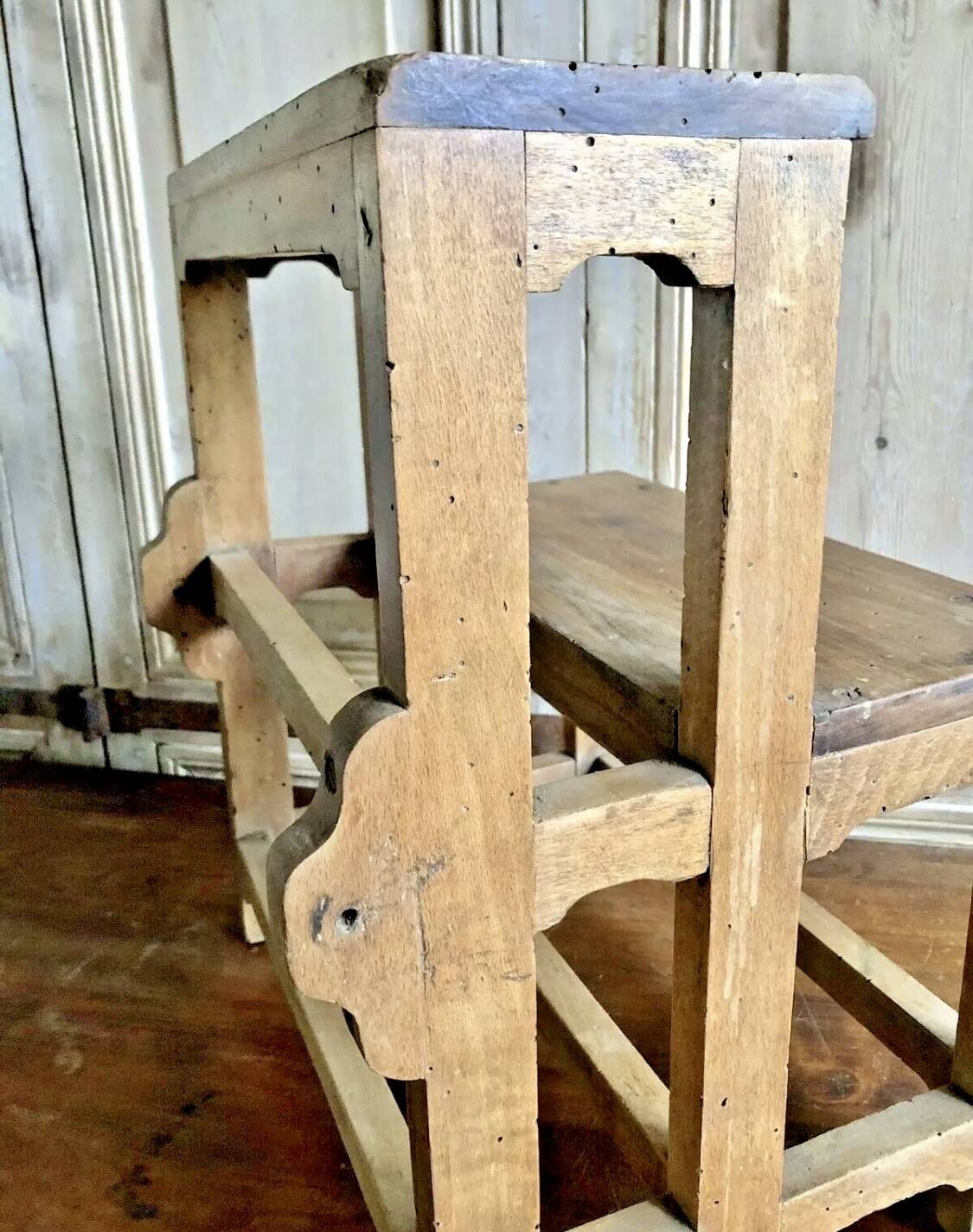 Old stepladder