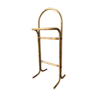 Bamboo and rattan maid