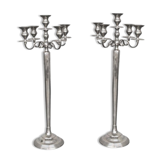Pair of candlesticks on silver feet